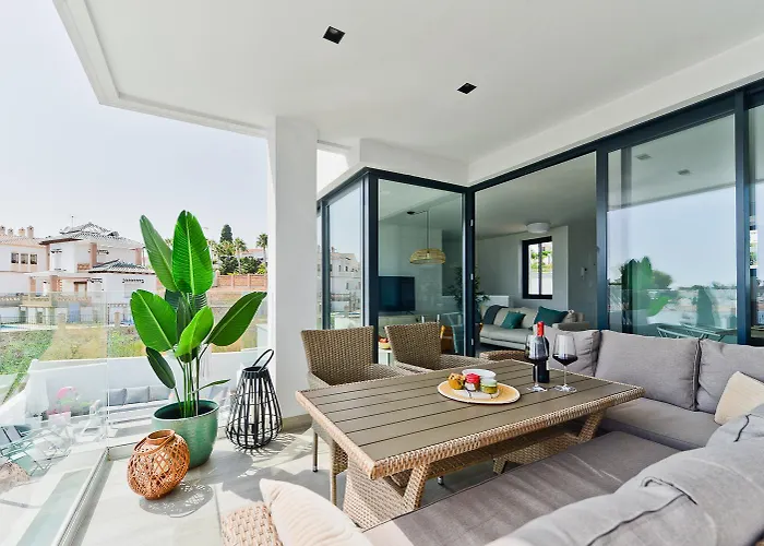 Royal Palm 36 Villa